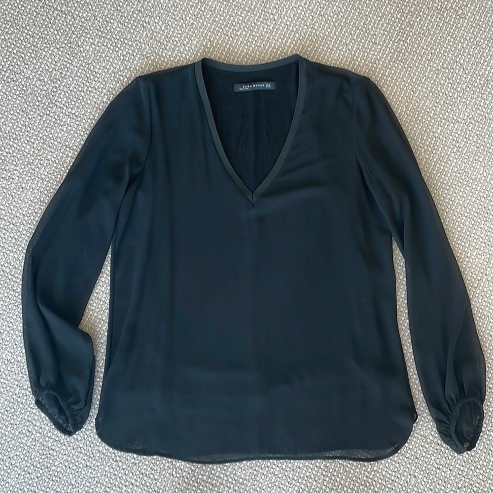 Zara Black V-neck  Chiffon Top